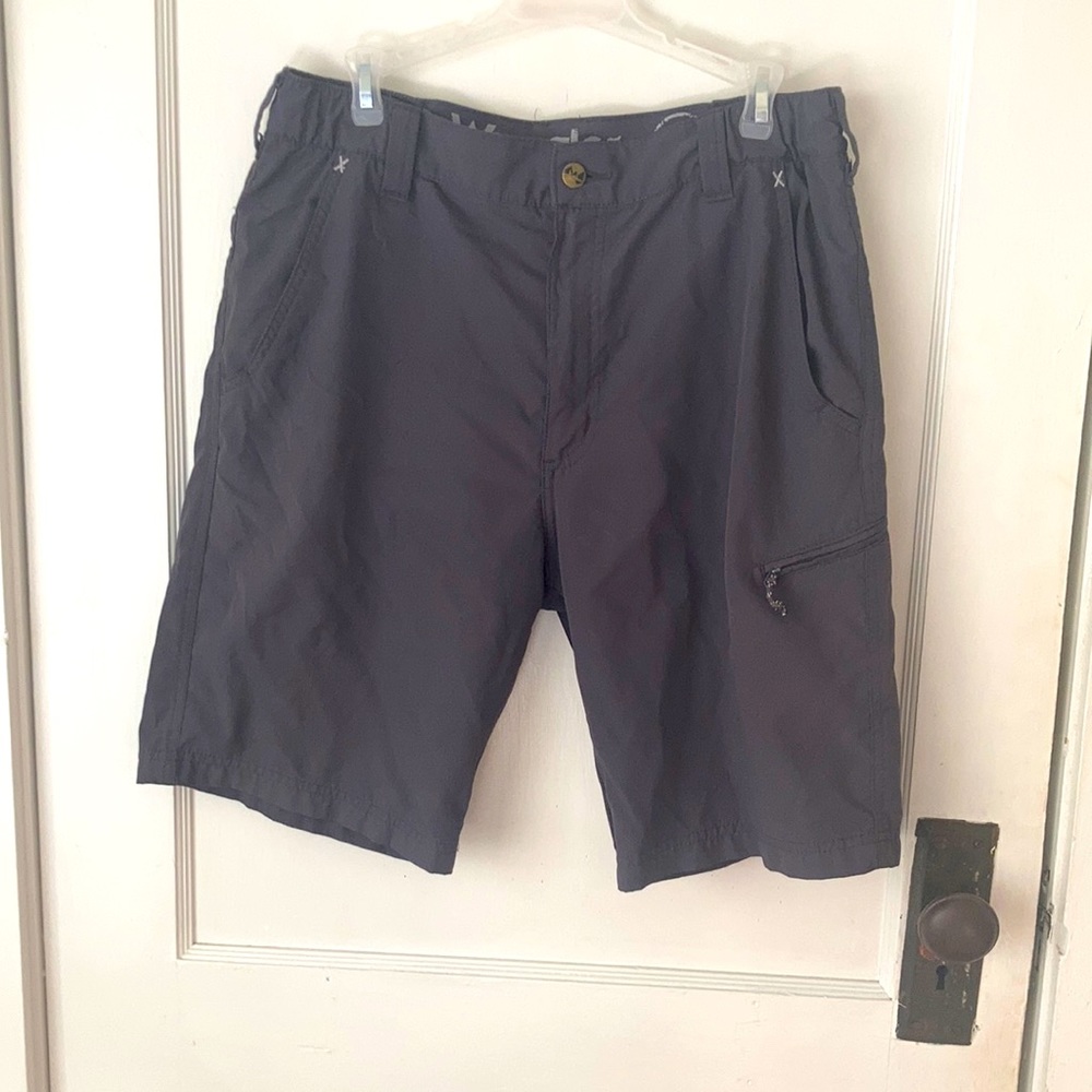 Men’s hiking shorts